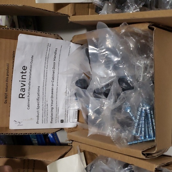 Cabinet knobs - Picture 3 of 15